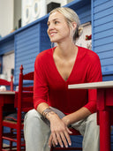 ANOUK V-Neck Shirt – locker und fließend in Rot