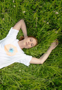 EHMI T-Shirt – Loose Fit in Weiß mit Blume