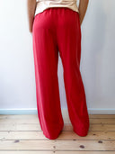 FENJA WIDE LEG PANTS IN TENCEL cherry red