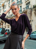Zero Waste V-Neck Shirt – aus  weichem Modal in Burgundy