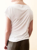 CLAIRE T-Shirt – Soft und feminin in weiß