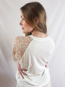 T-Shirt LACEY II mit Lyocell und floraler Spitze écru
