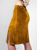 MASHA - schmaler Rock aus Haute Couture-Samt in Gold